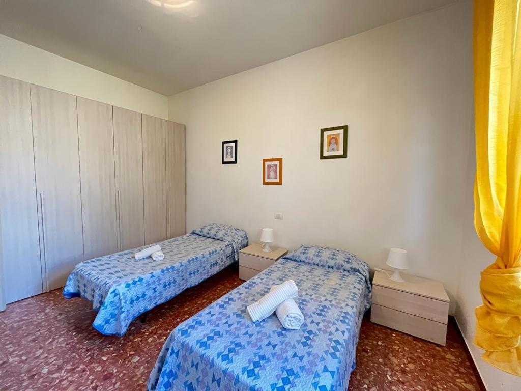 Pineta Apartament Tirrenia Eksteriør bilde