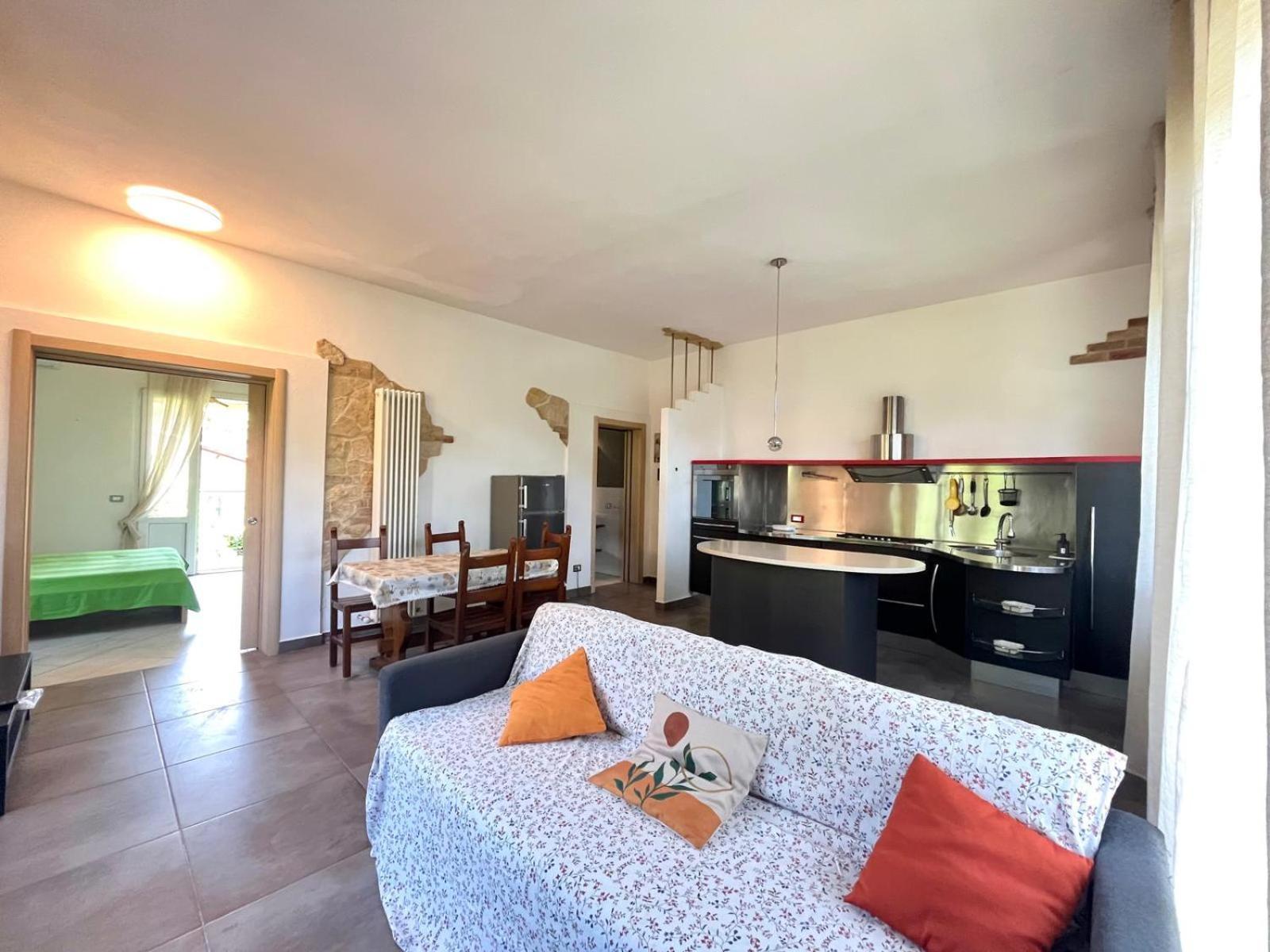 Pineta Apartament Tirrenia Eksteriør bilde